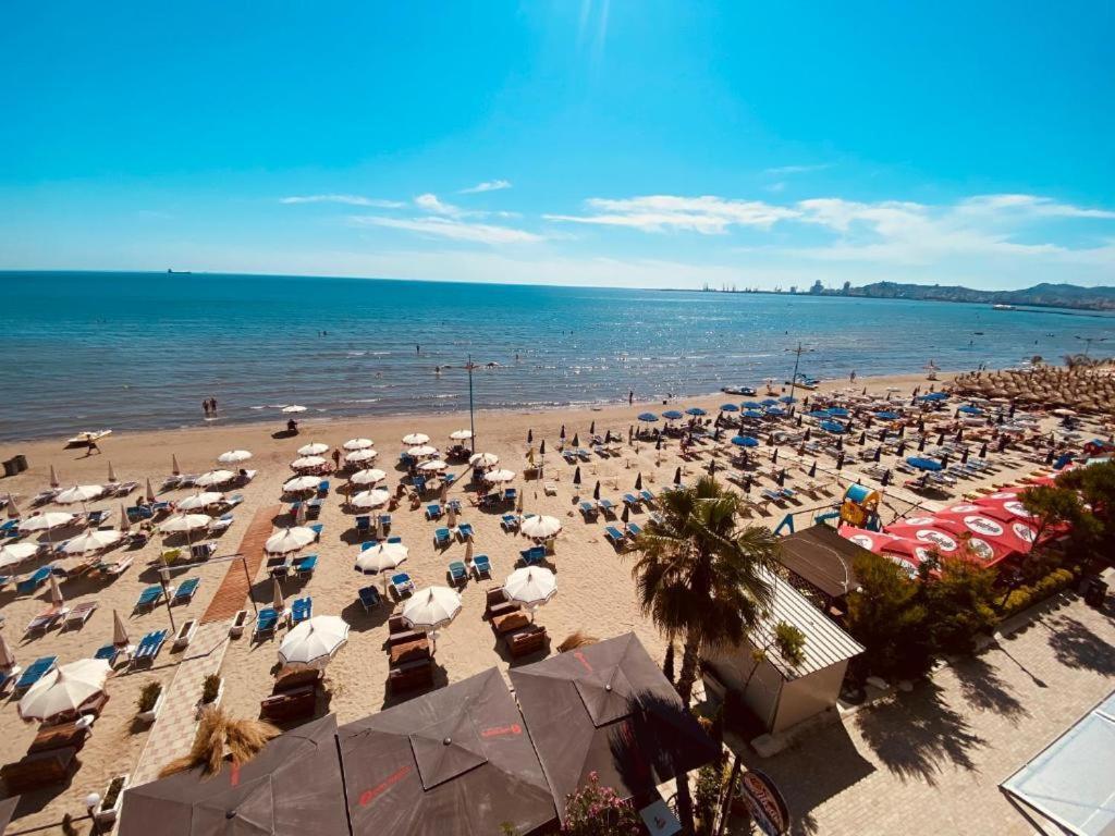 Luxurious Cozy Seaview Apartment Durrës Exteriör bild