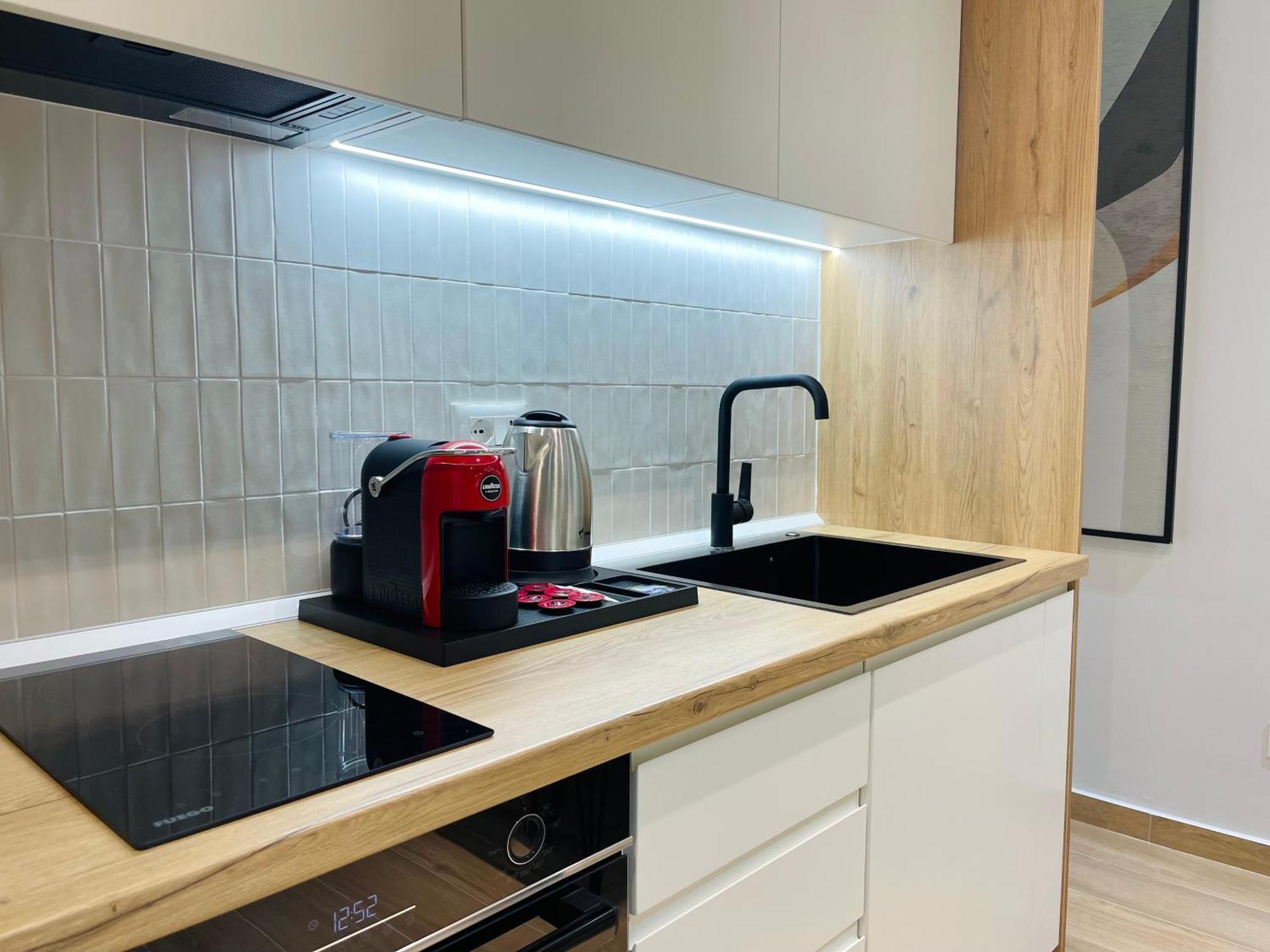 Luxurious Cozy Seaview Apartment Durrës Exteriör bild
